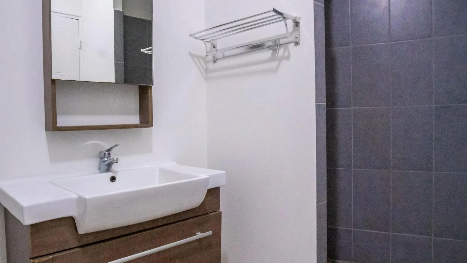 Apartment 2B Modern Apt At 5Min Papeete Downtown And Ferry Terminal French Polynesia
